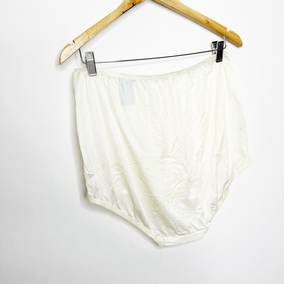 VANITY FAIR VANITY FAIR Perfectly Yours Ravissant Tailored Brief SET 9 2XL NWT - Picture 4 of 12